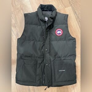 Canada Goose Slim-Fit Freestyle Crew Quilted Arctic Tech® Down Gilet